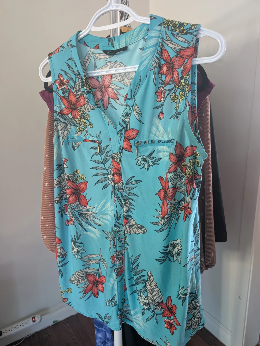 Lily Morgan Floral Sleeveless Top