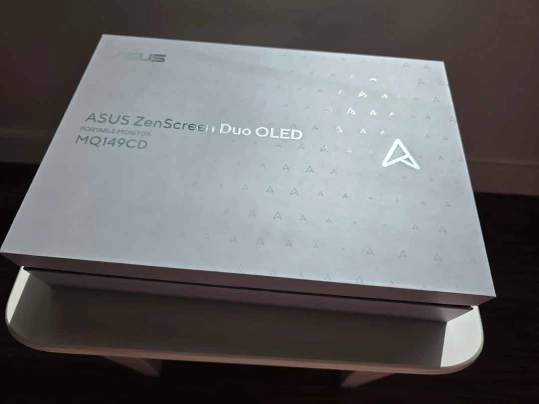 Asus ZenScreen Duo OLED - photo 2