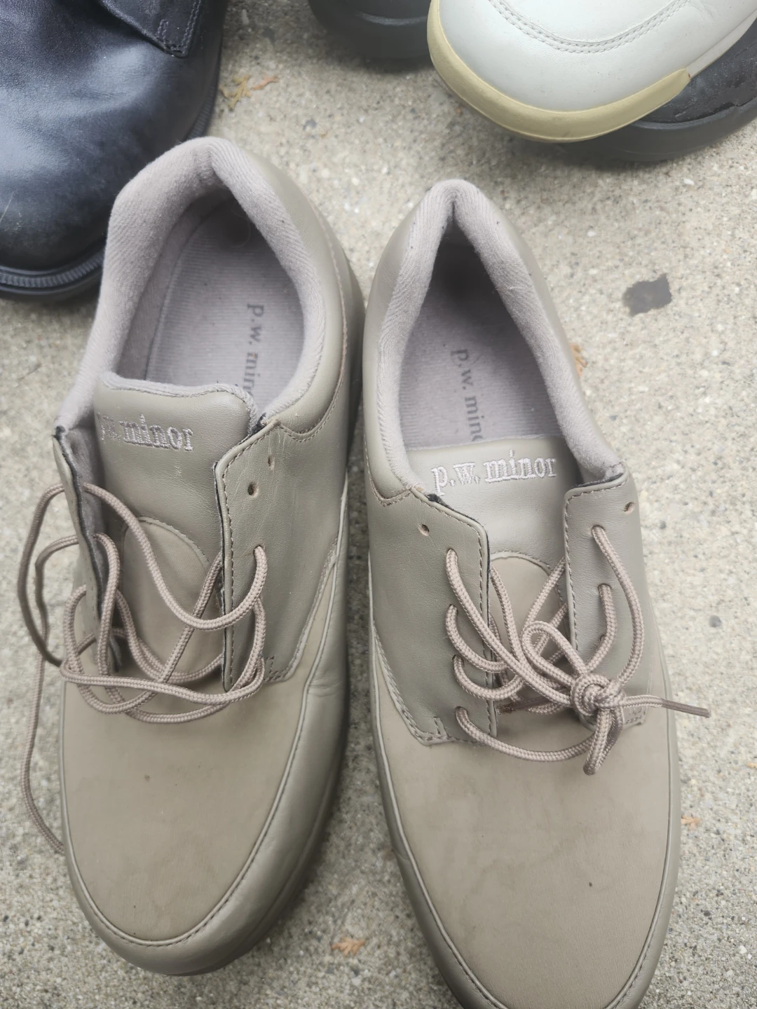 P.W. Minor Men's Tan Leather Lace-Up Shoes
