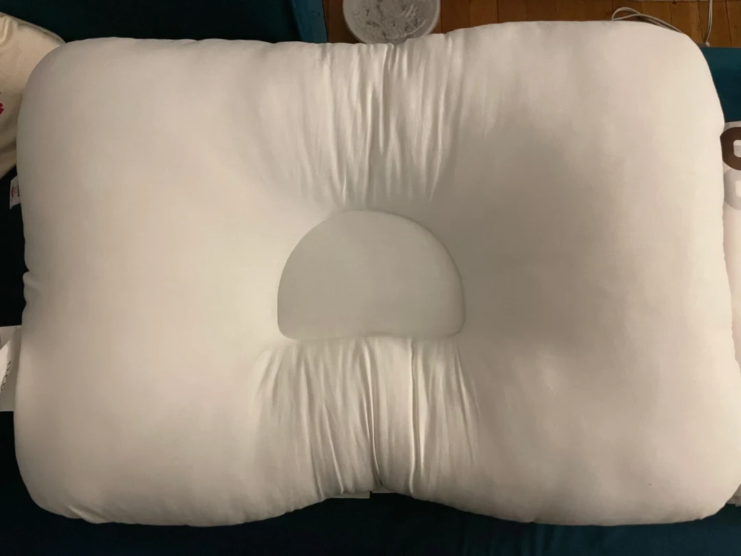 Pillow for neck pain