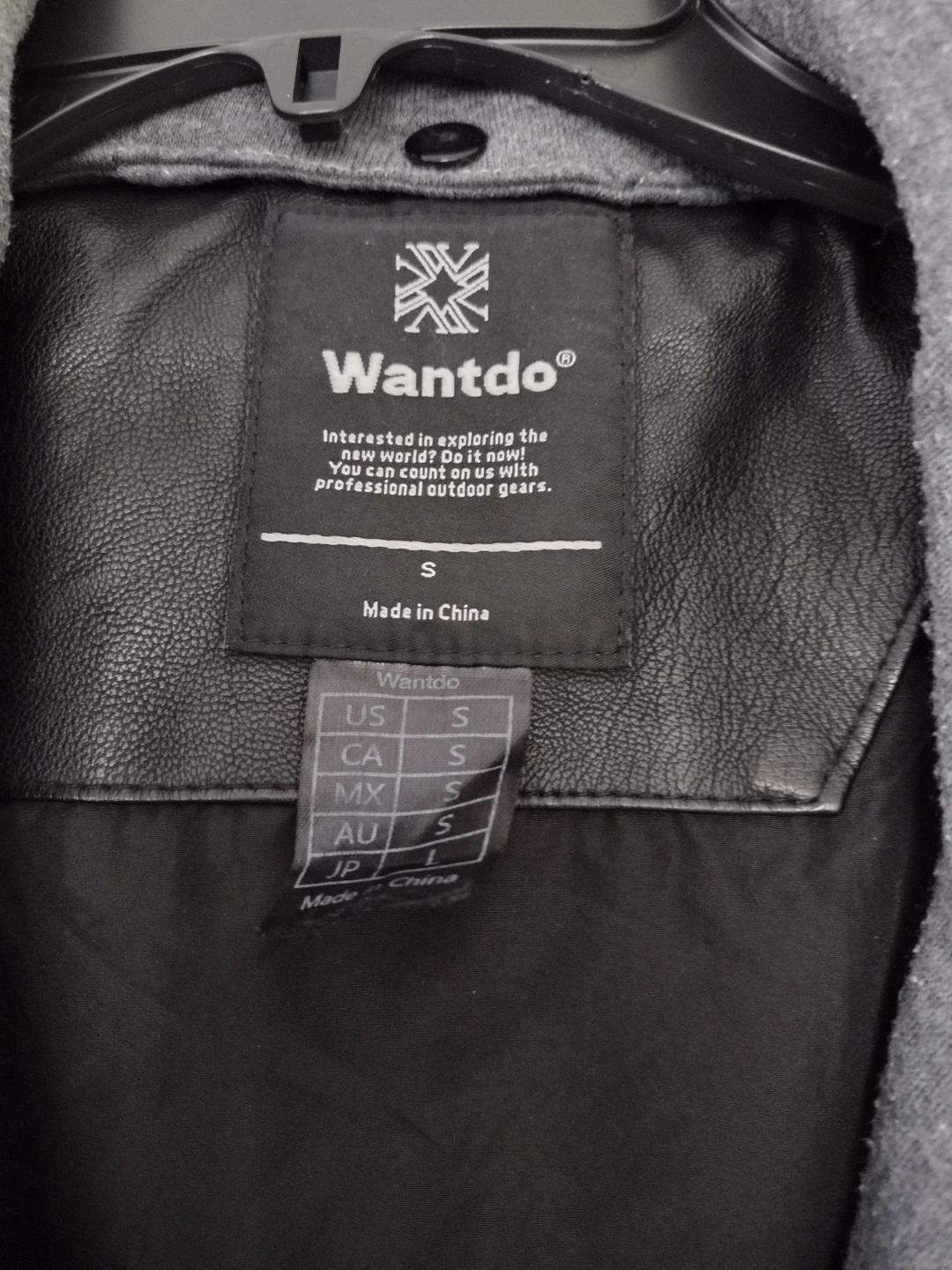 Wantdo Faux Leather Jacket with Hood Size S - photo 4