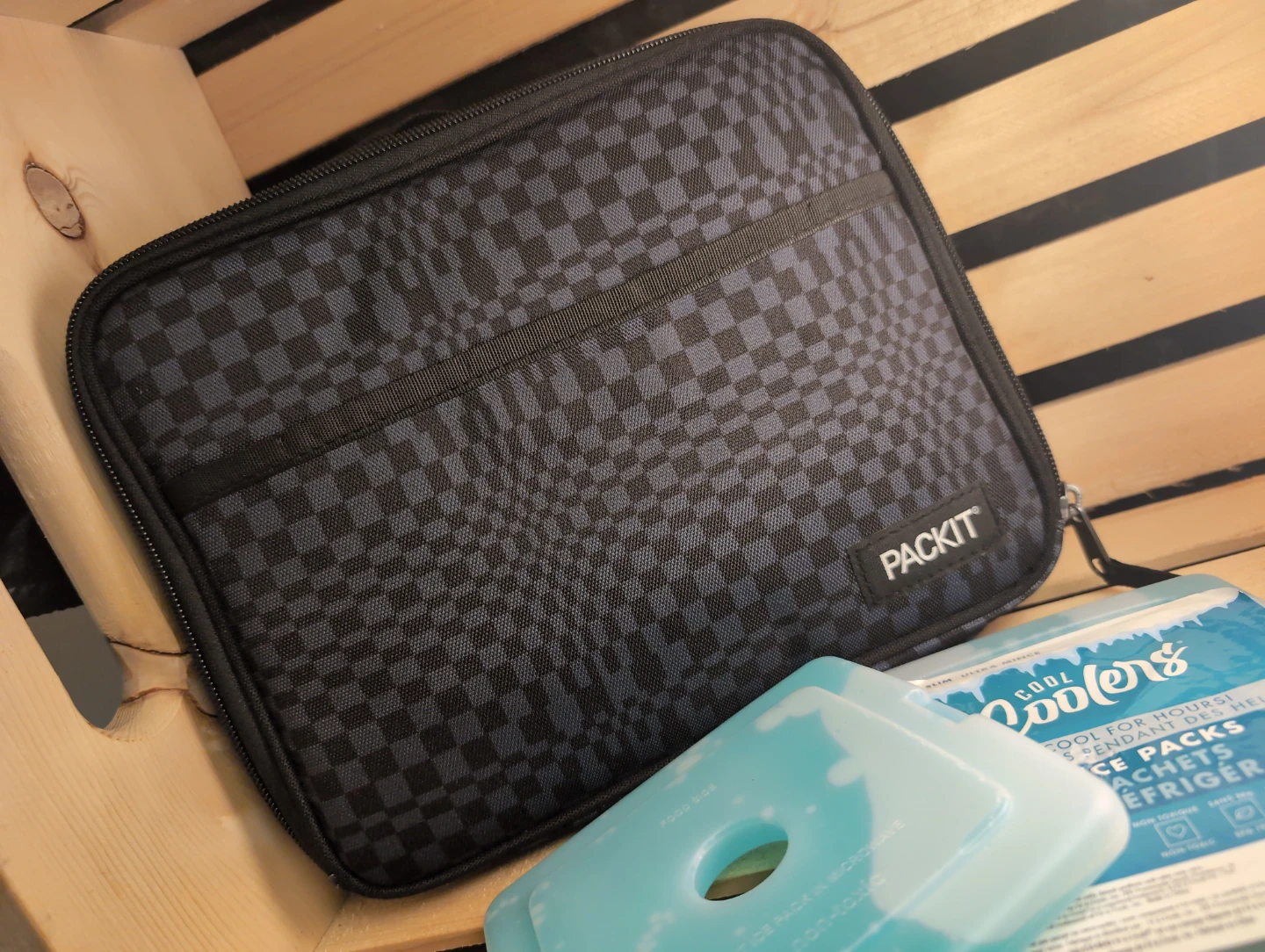 PackIt FREEZABLE Cooler Lunch Bag with 2 BONUS Ice Packs