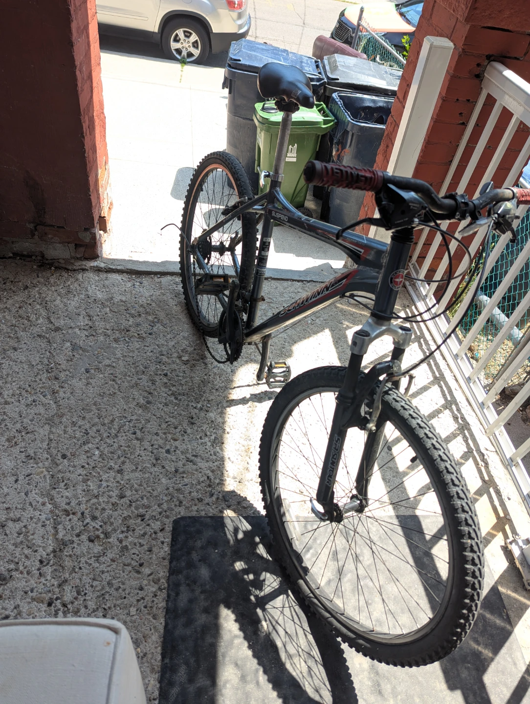 Schwinn 21-Speed Mountain Bike – For Parts or Fix-Up - photo 2