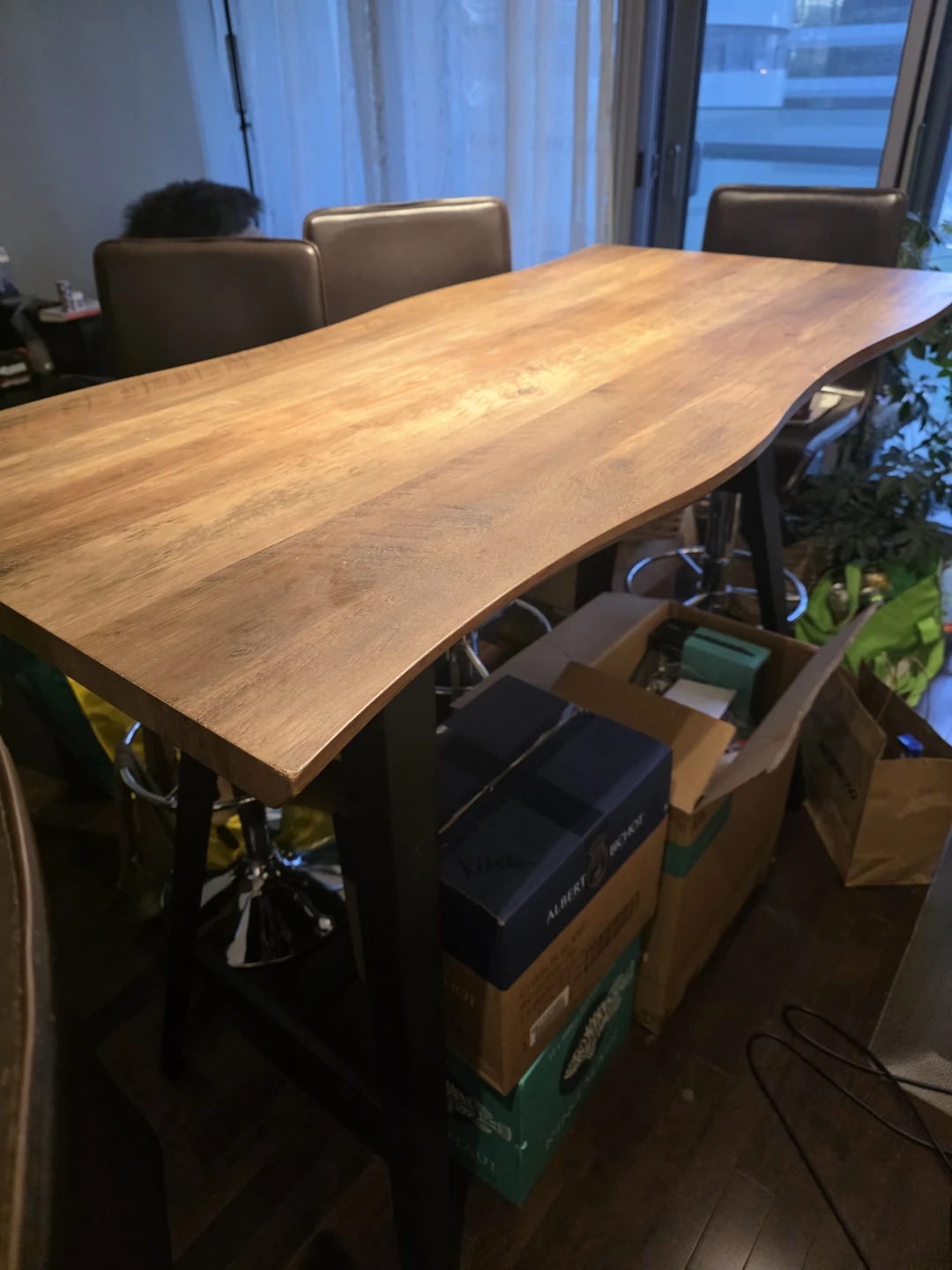 Structure  Dining Table