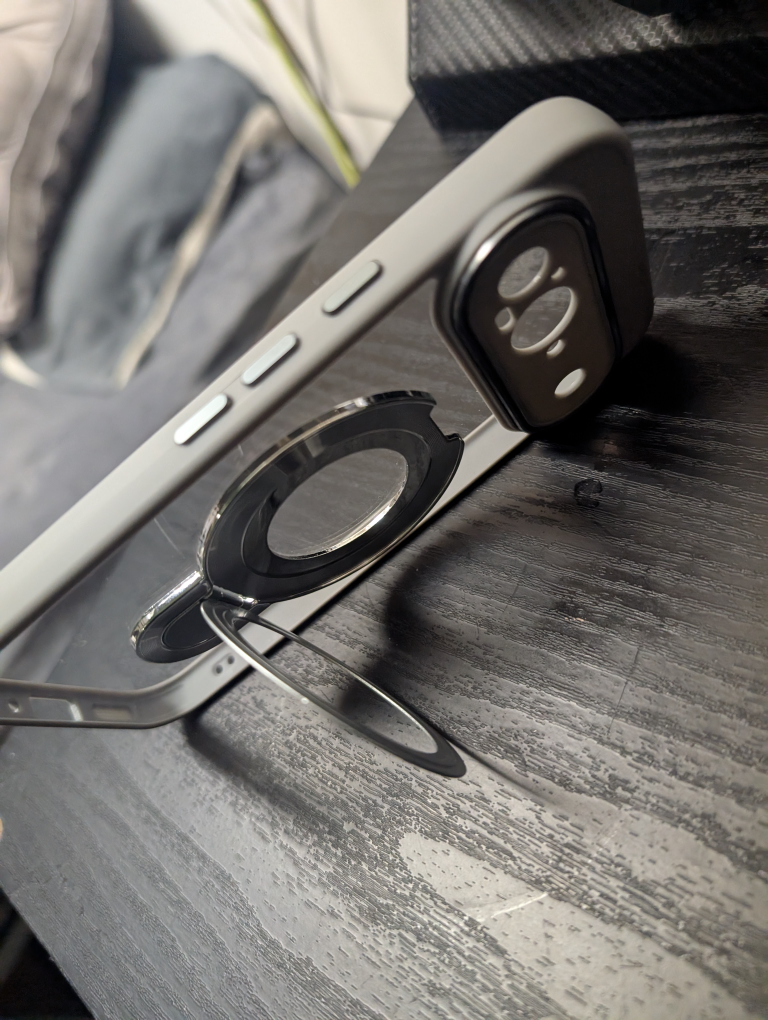 pixel 9/9pro Phone Case with Ring Stand - photo 3