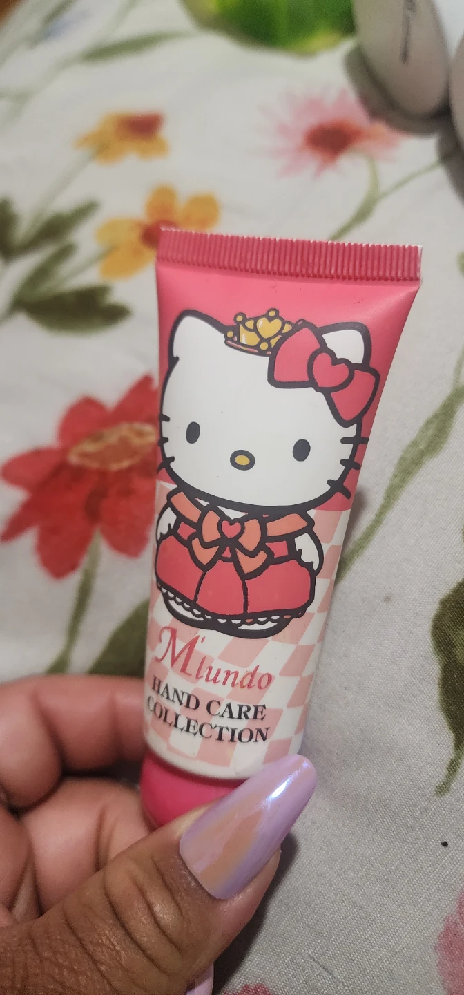 Mundo Hello Kitty Hand Care Collection Hand Cream - photo 3
