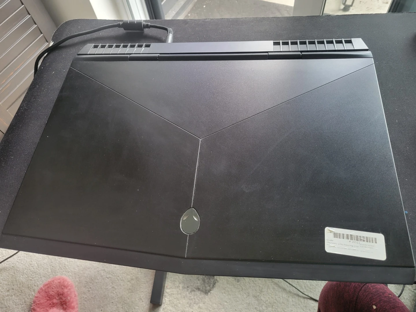 Alienware 17 R5 Gaming Laptop + 2TB SSD + Cooling base