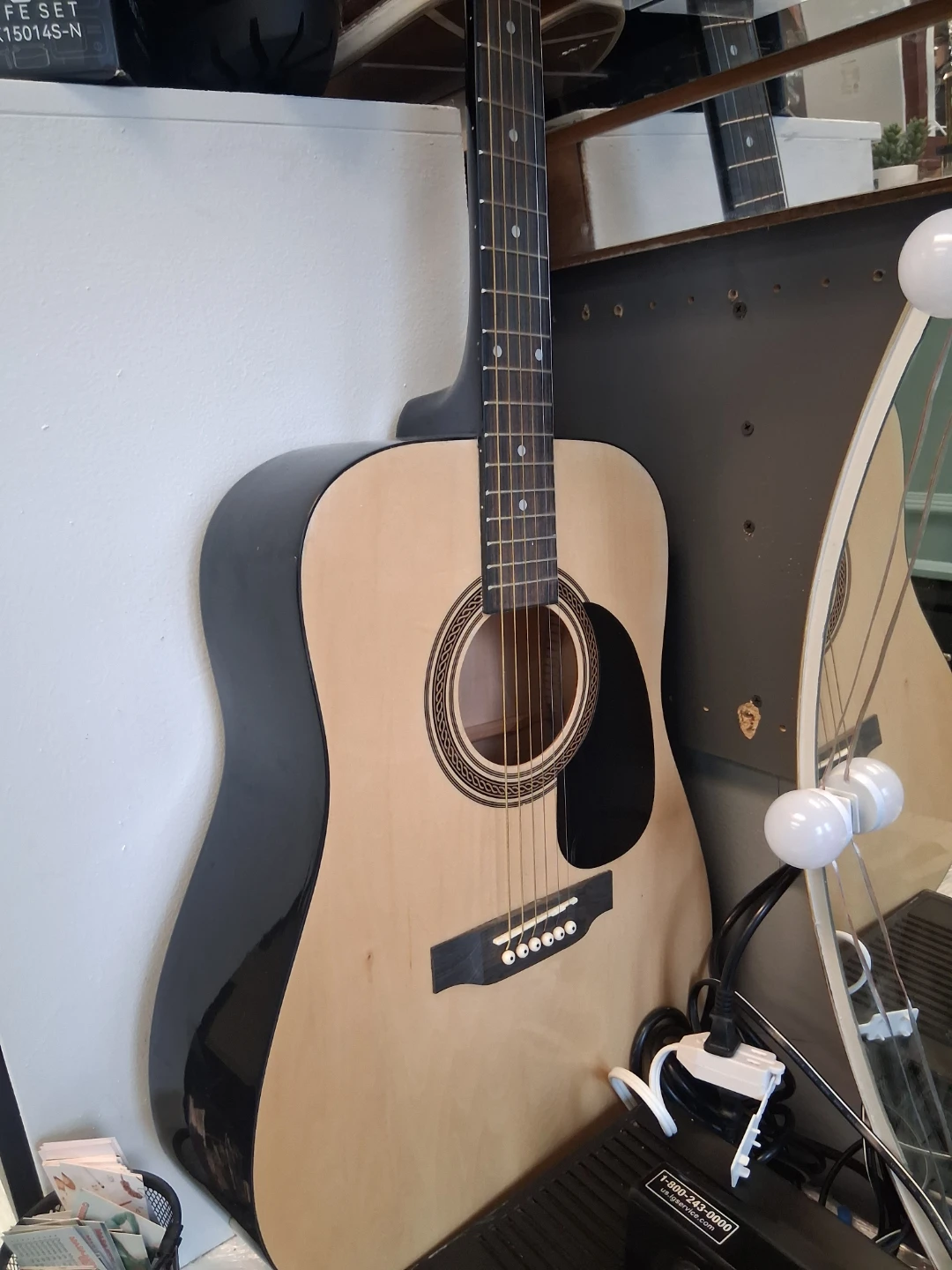 Acoustic Guitar