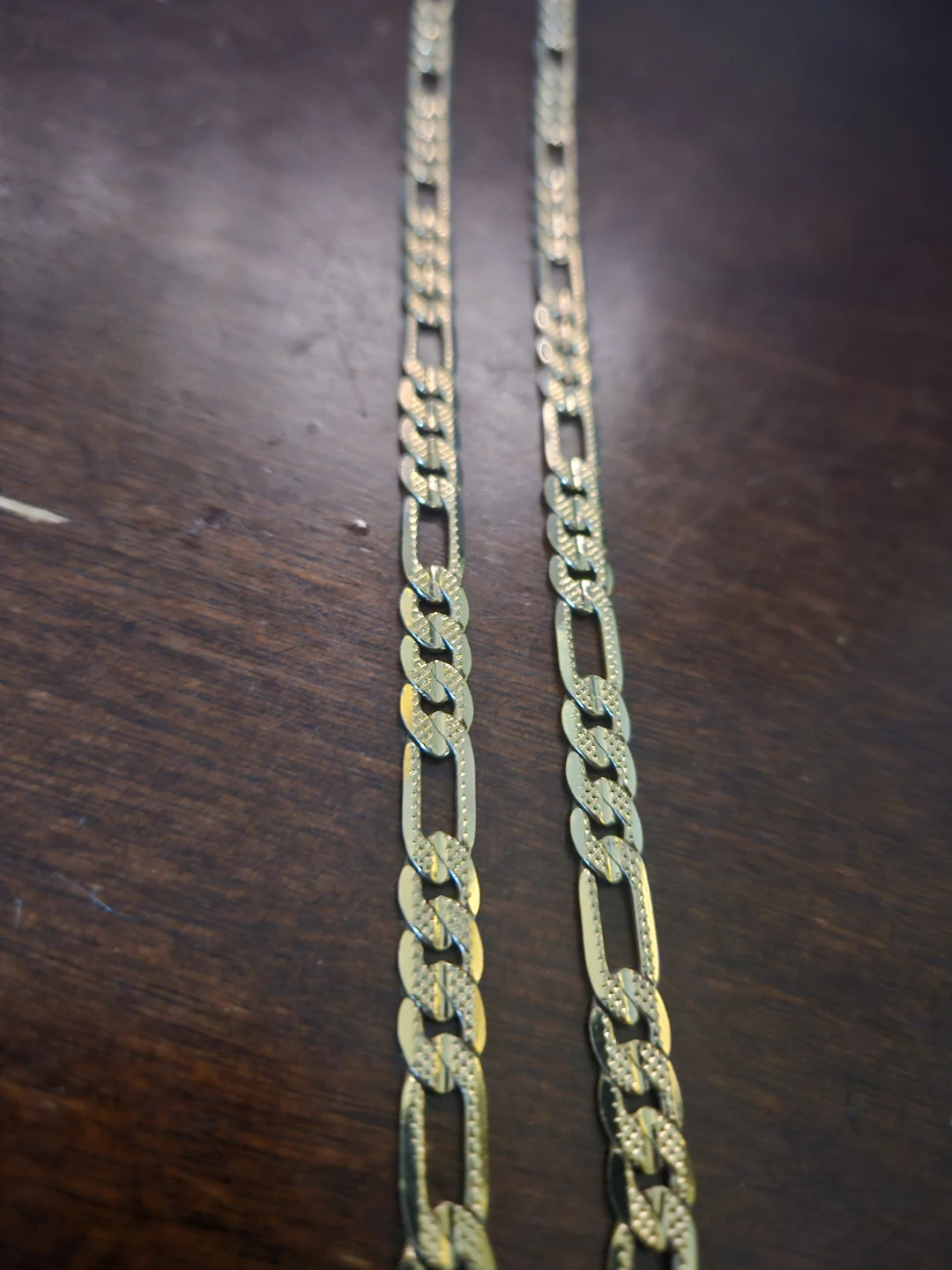 Solid 18K Gold Diamond-Cut Figaro Chain Necklace - photo 2