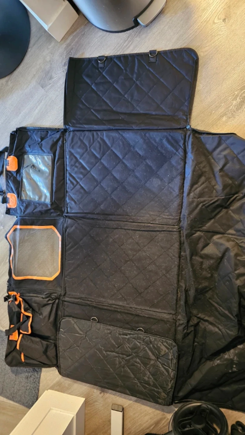 Hard-Bottom Pet Carrier & Mattress – Great Condition! - photo 3