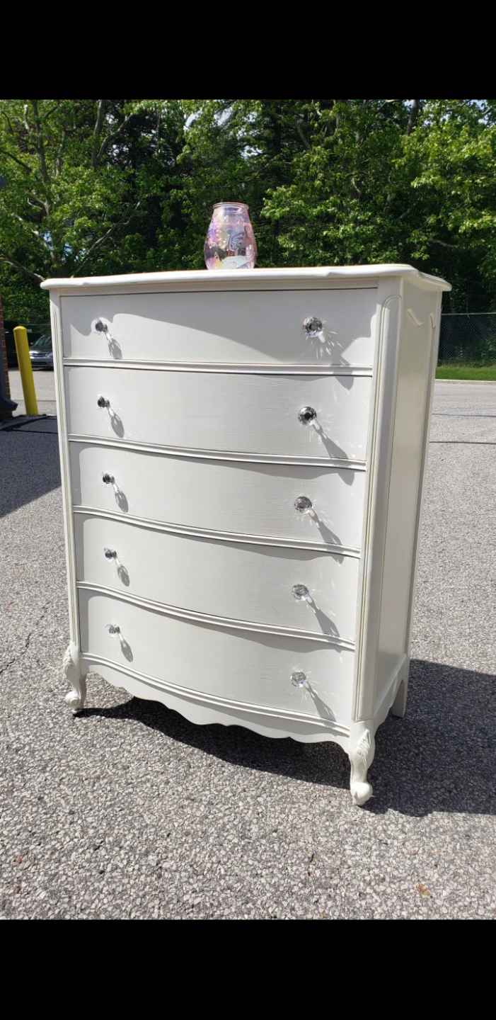 French Provincial Dresser