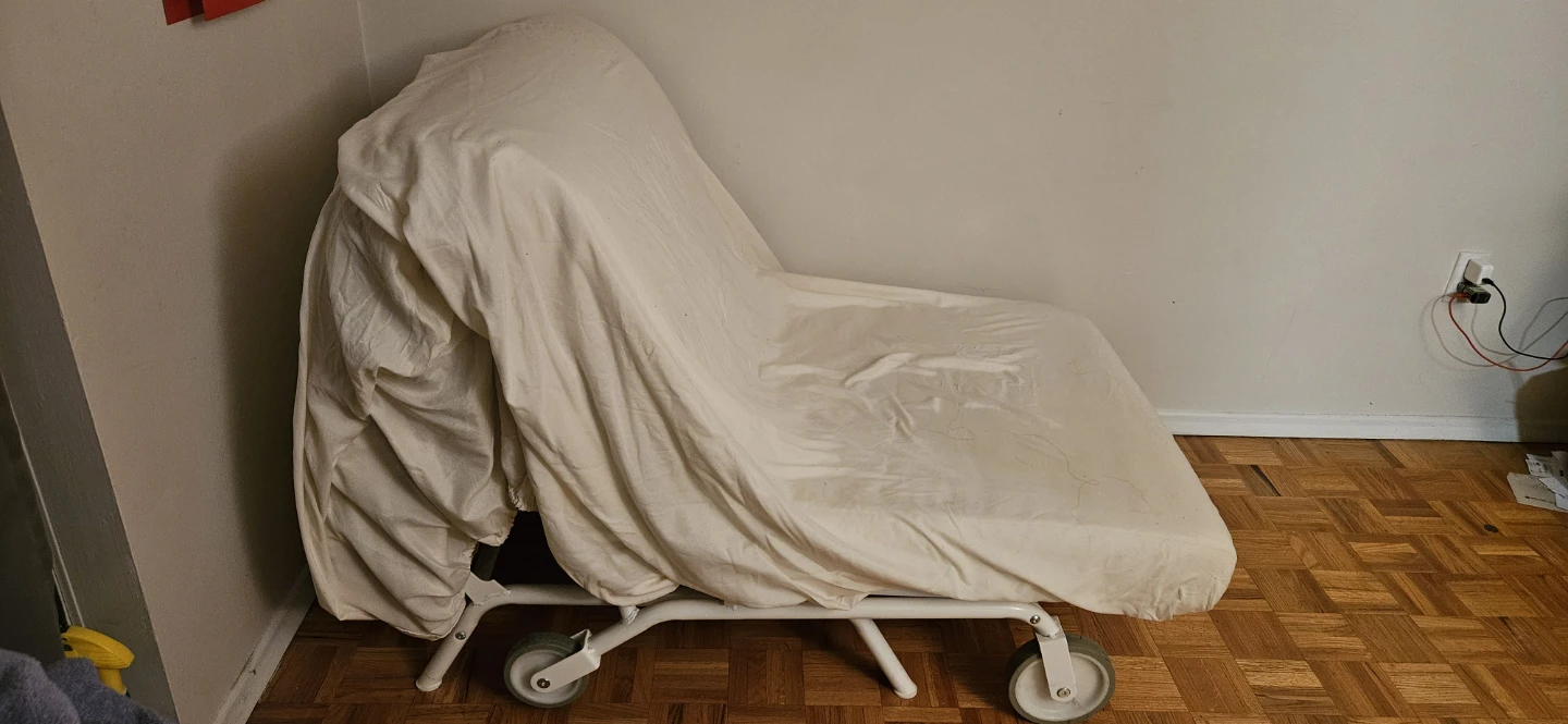 Folding Rollaway Guest Bed (Pick-up only) - photo 2