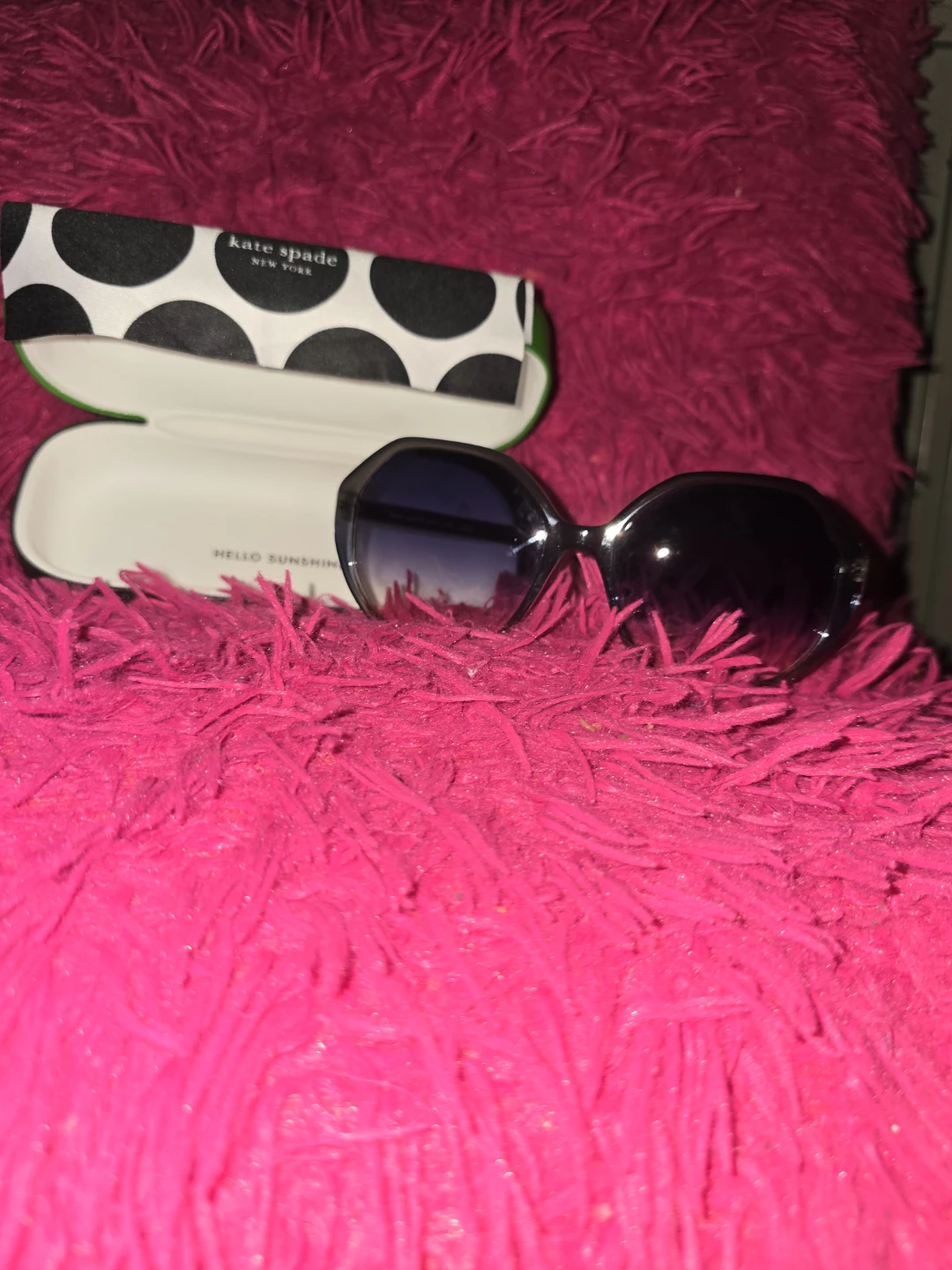 Kate Spade New York Sunglasses with Case