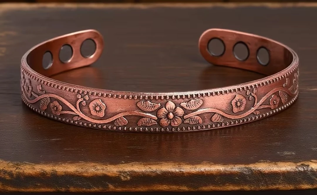 Copper floral embossed magnetic bracelet