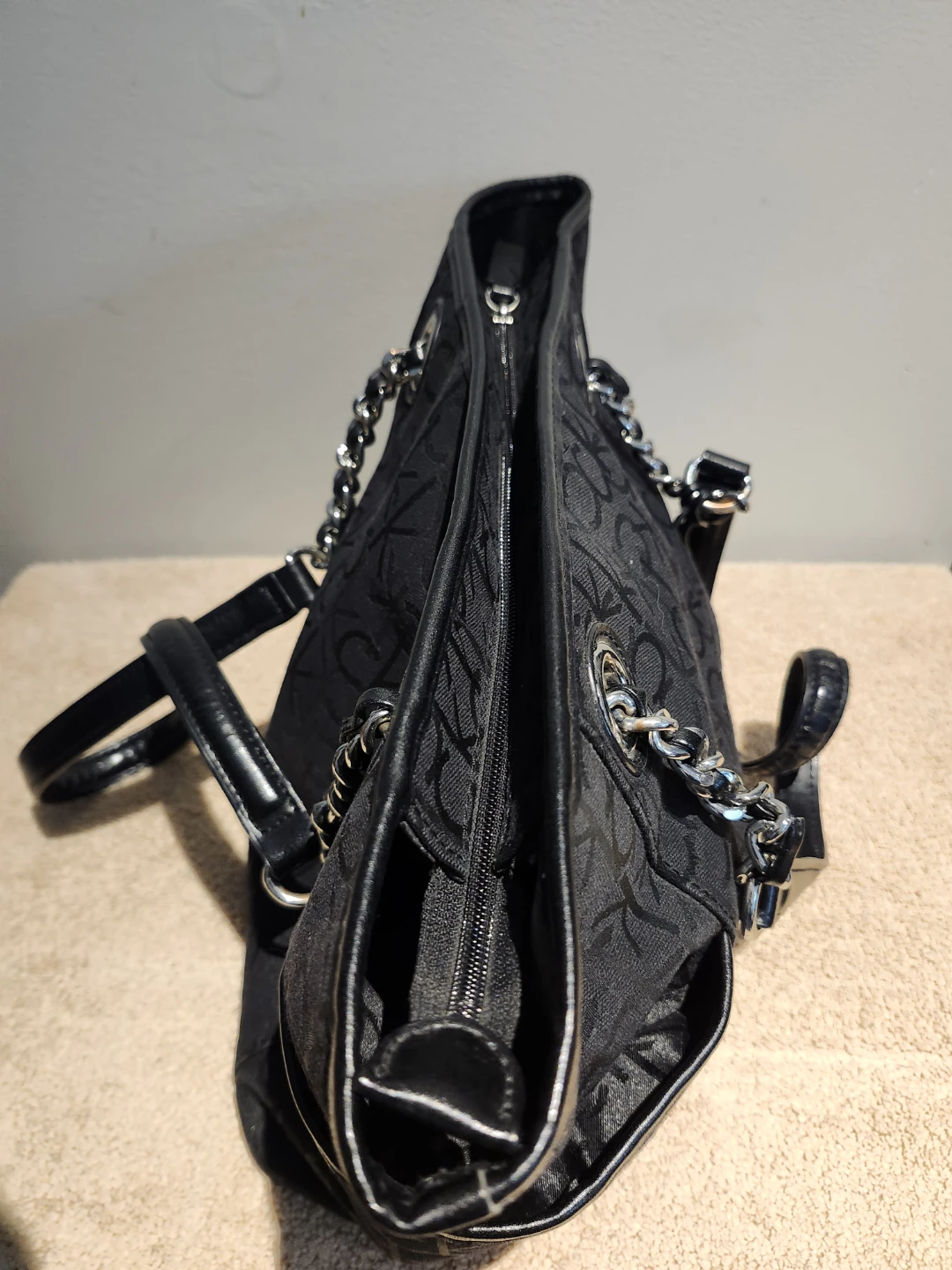 Calvin Klein Black Tote Bag with Chain Detail - photo 2