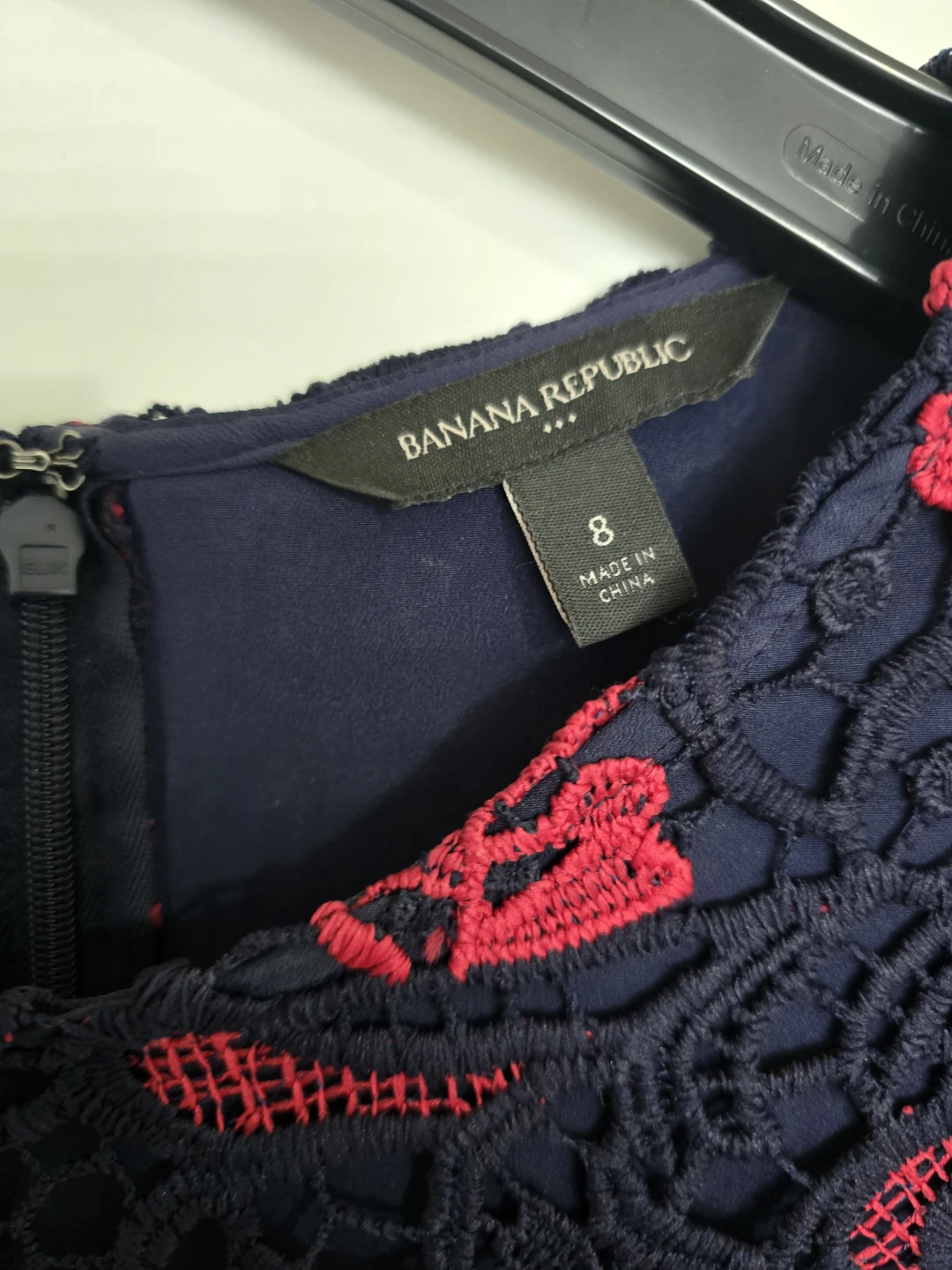 Banana Republic Navy & Red Lace Dress - Size 8 - photo 3