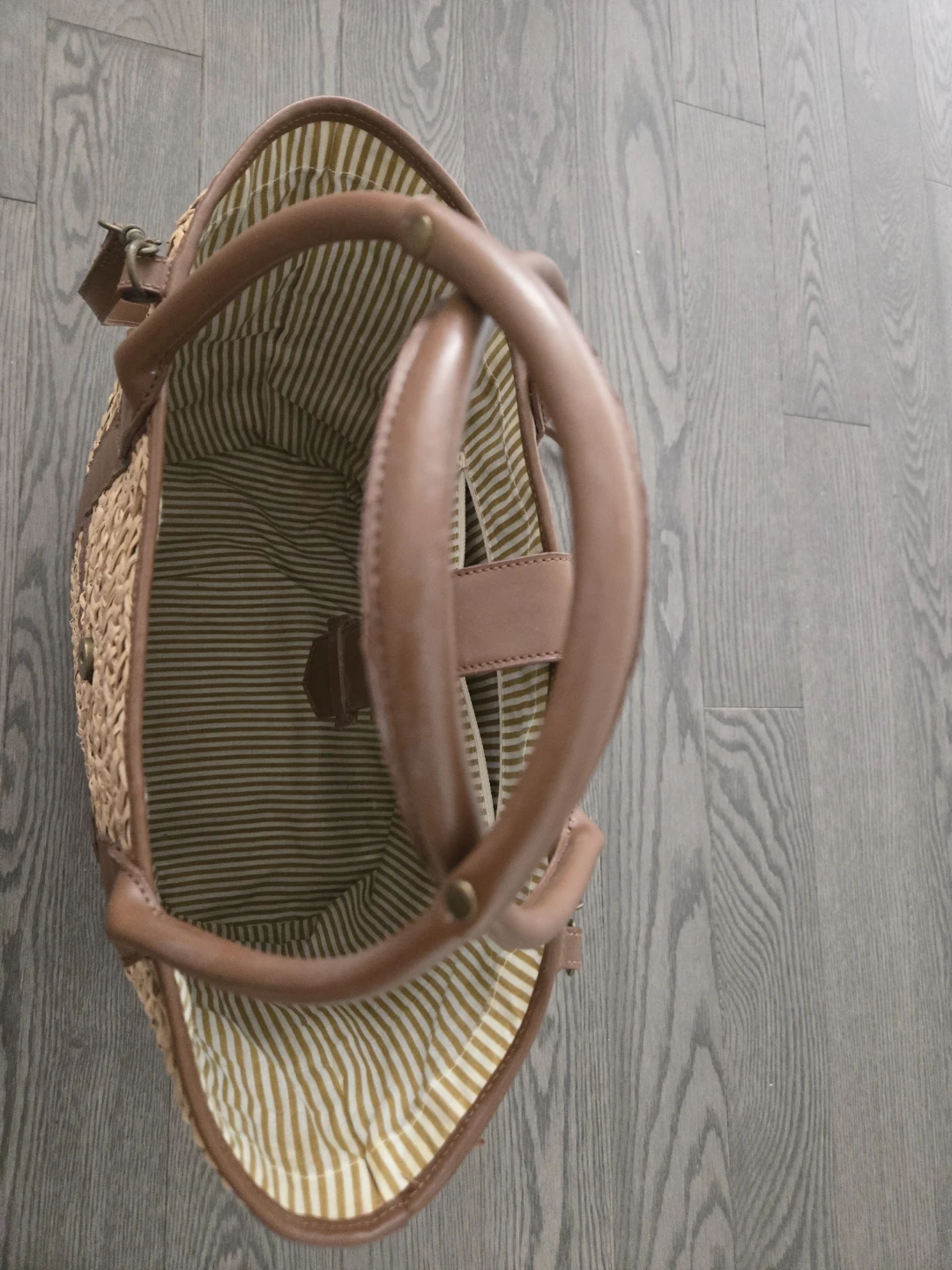 Straw Tote Bag with Leather Trim - photo 3