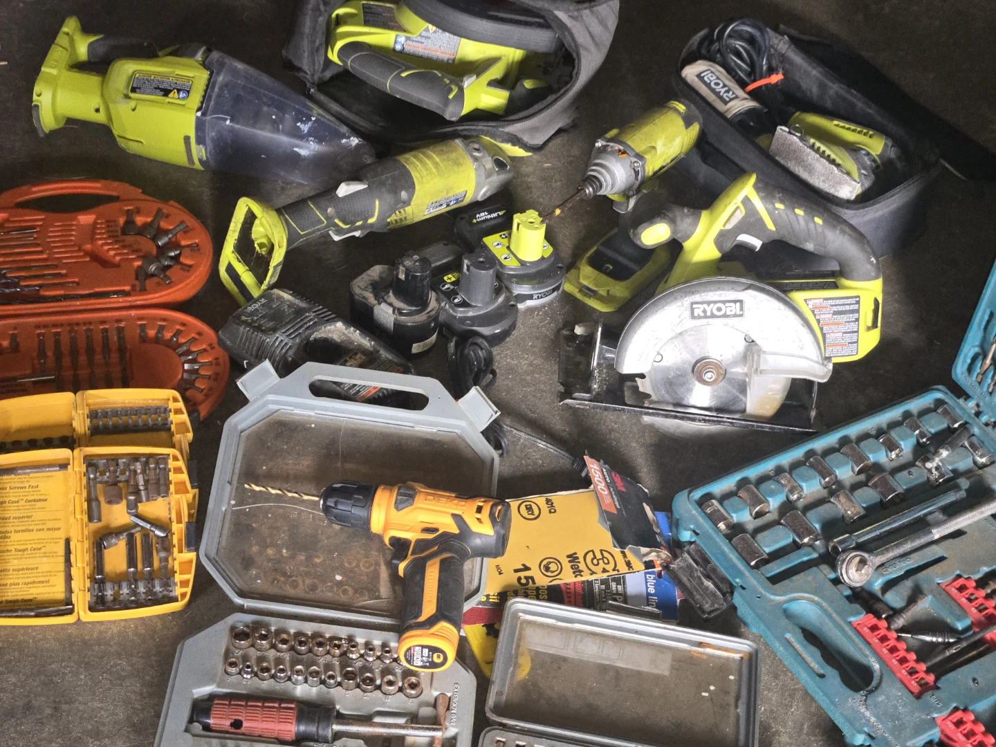 Ryobi Power Tool Bundle - photo 5