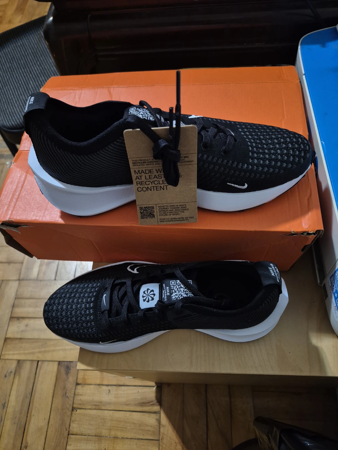 BNIB)Nike Interact Run Size 7 Women's Shoes - photo 4