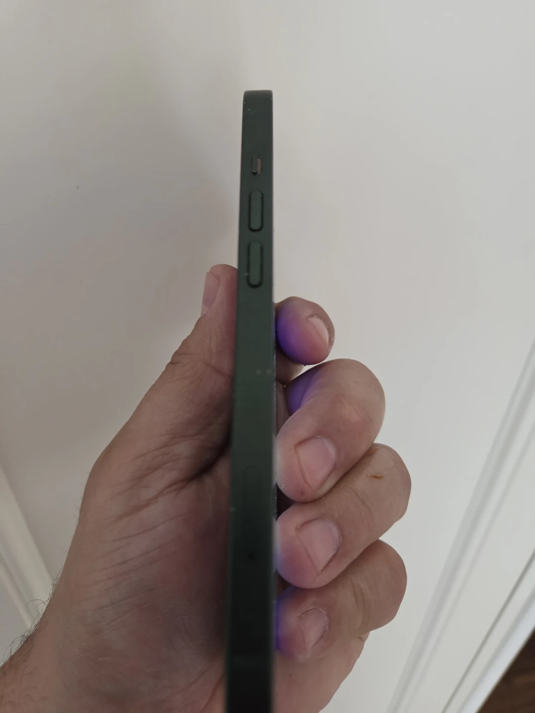 Apple iPhone 13 - photo 3