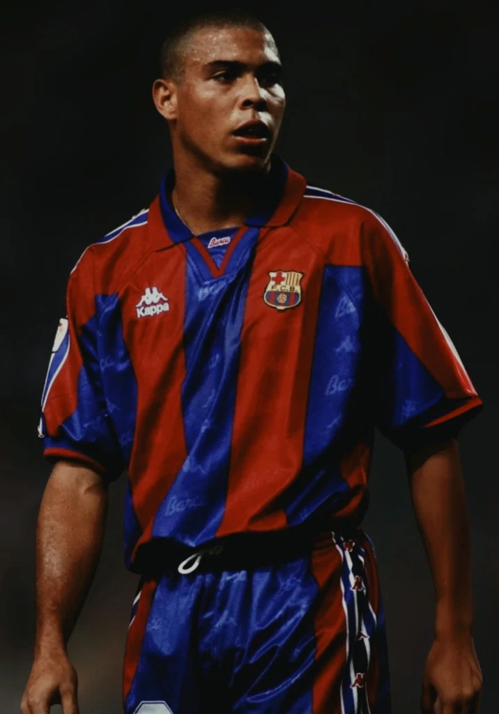 Ronaldo Barcelona home jersey BRAND NEW XL⚽ - photo 4