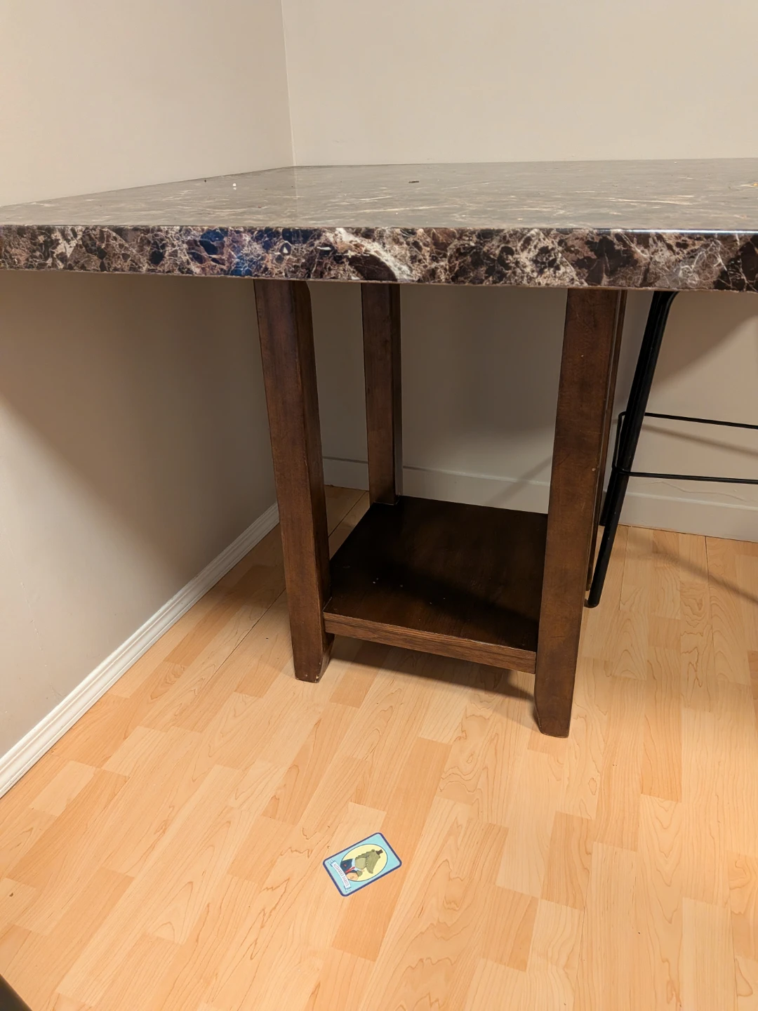 Marble Top Table with Wooden Legs - photo 3