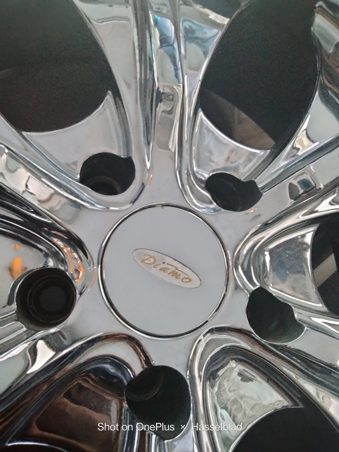Diablo Chrome Wheel with Tire 265/35R22 - photo 3