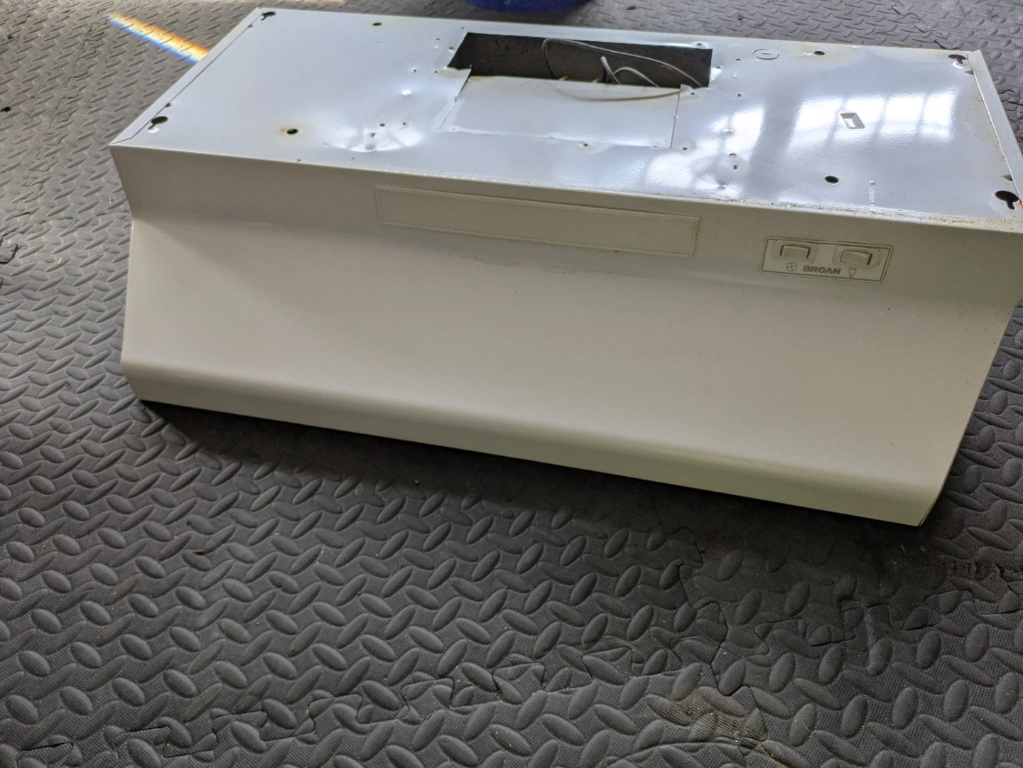 BROAN Range Hood Insert - photo 2
