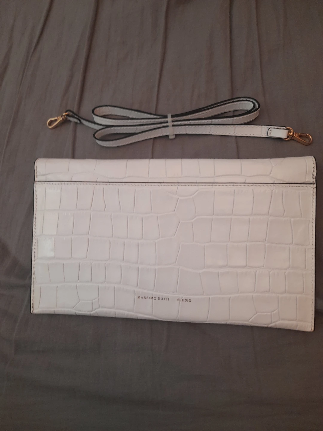 Massimo Dutti Studio ⚽️ White Croc Embossed Clutch with Strap - photo 2