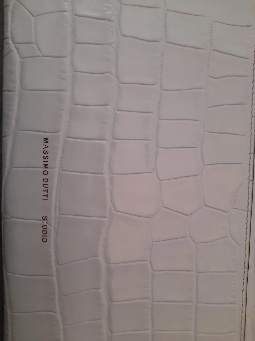 Massimo Dutti Studio ⚽️ White Croc Embossed Clutch with Strap - photo 3