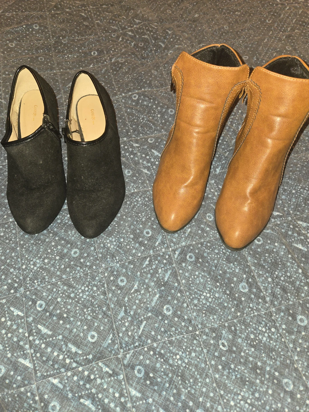 Brown Ankle Boots with Zipper - Size 38