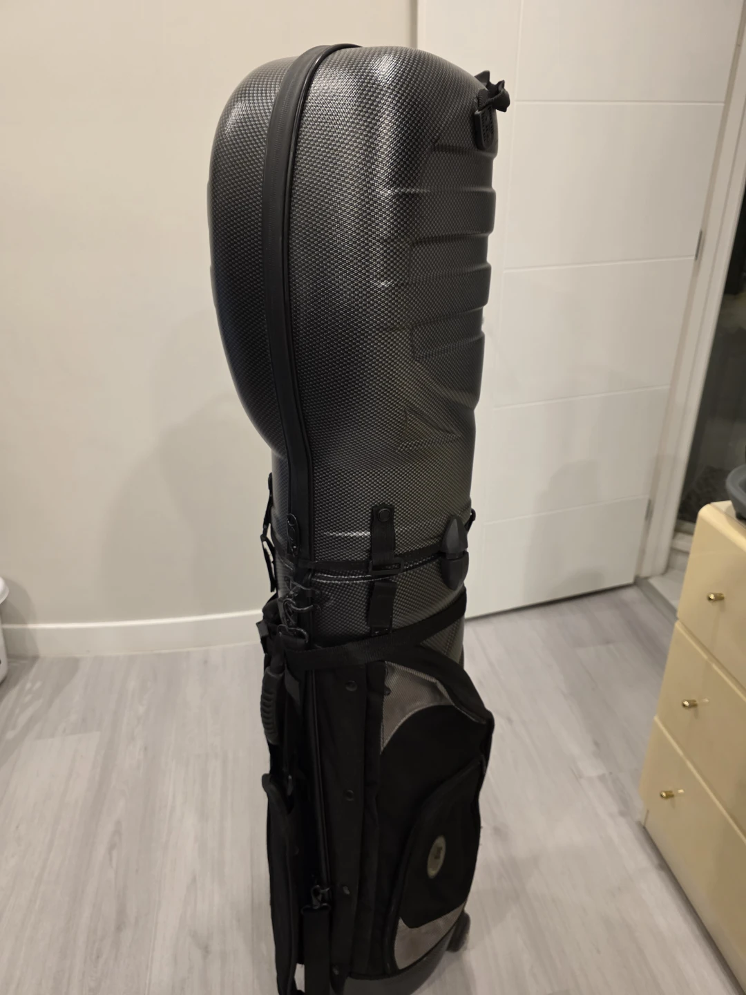 SKB Rolling Golf Travel Bag
