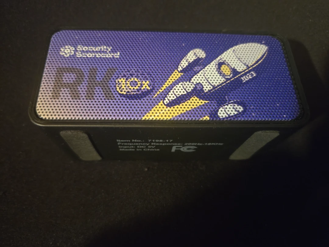 BNIB LEEDS Portable Mini Speaker w/Rocket Ship