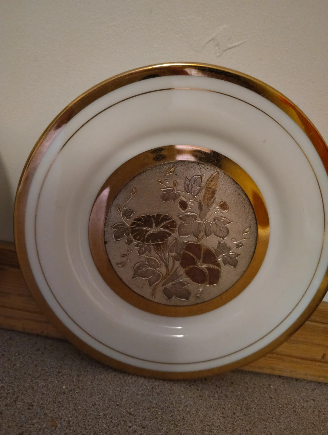 Decorative Plates (Set of 2) - photo 3