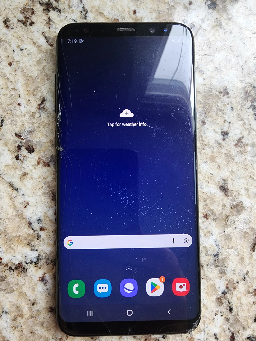 Samsung Galaxy S8 plus  Black has crack working good