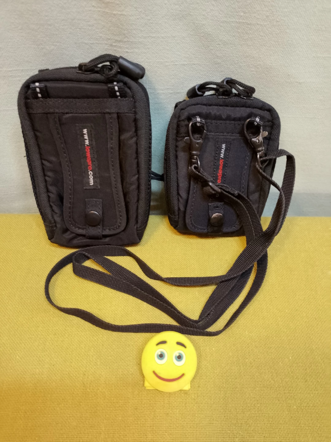 📸 ➡️ Lowepro Camera Pouches (Set of 2) 🚨 Belt & Strap  📸