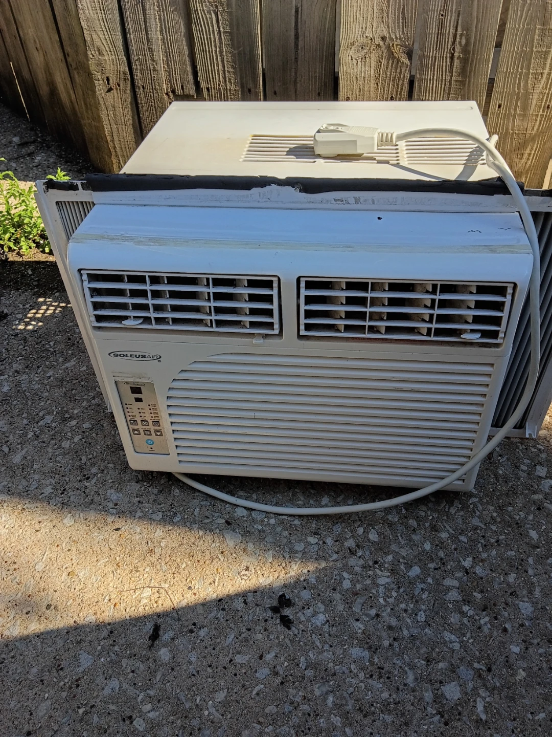 SoleusAir Window Air Conditioner Unit