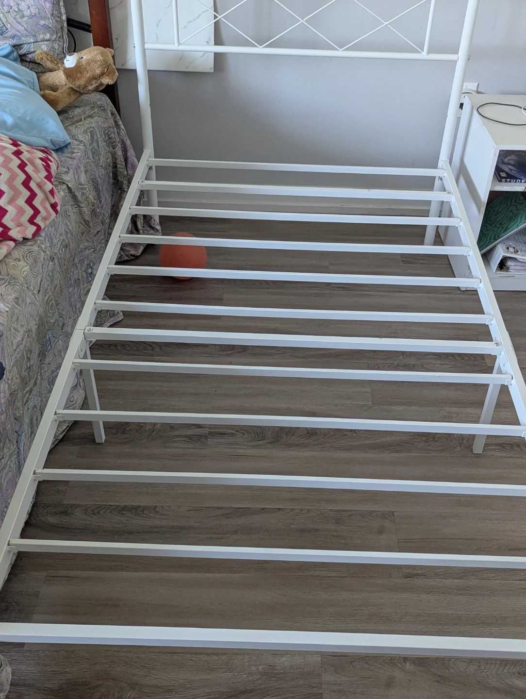 White Metal Bed Frame with Mattress - photo 3