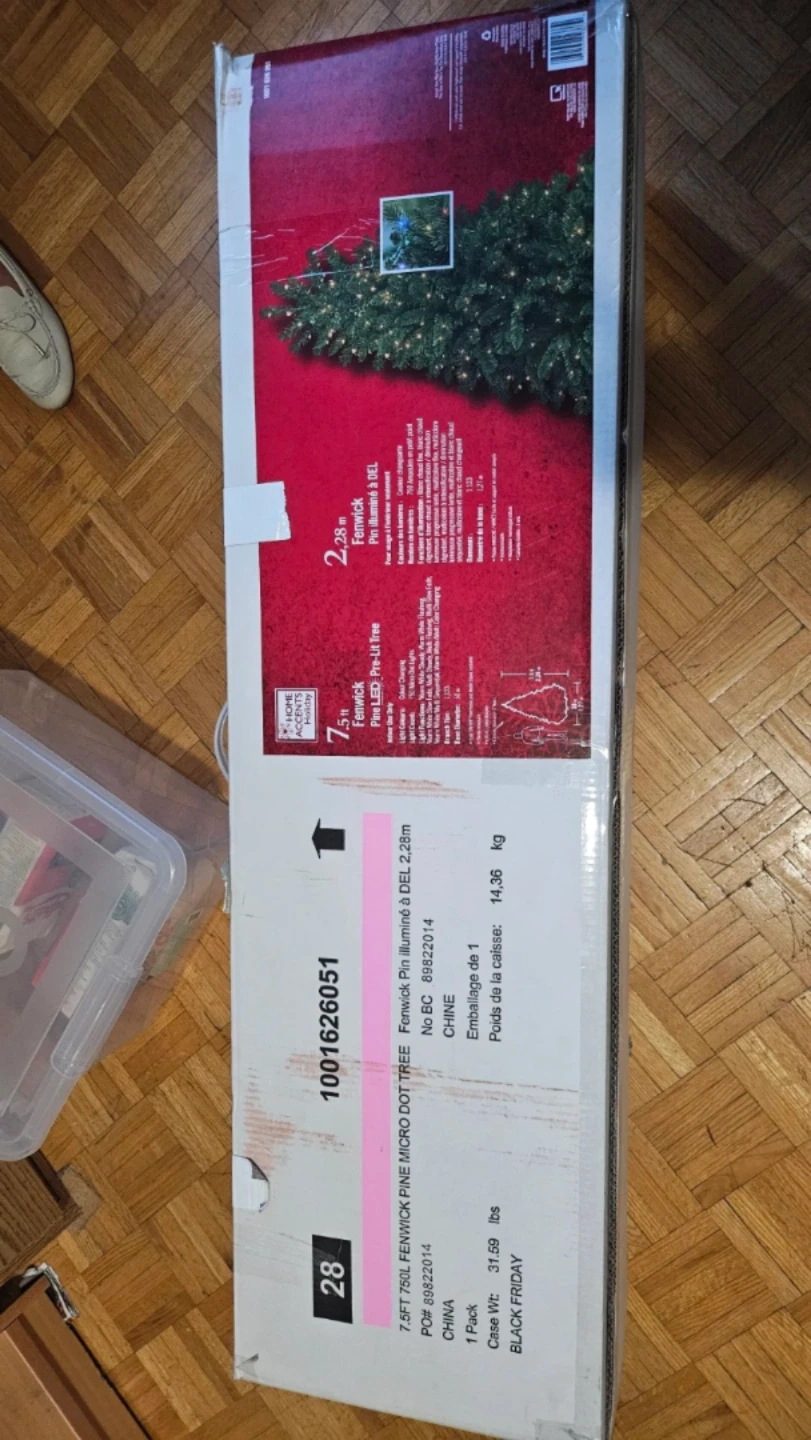 7.5ft Christmas tree