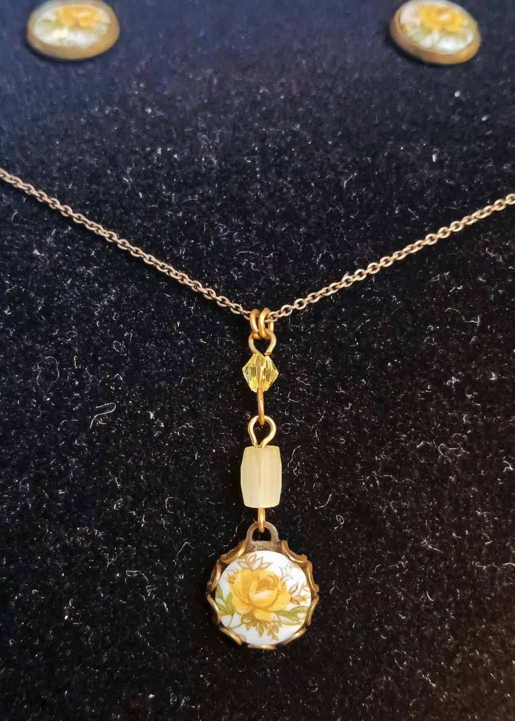 Vintage Rose Pendant Necklace and Earring Set - photo 5