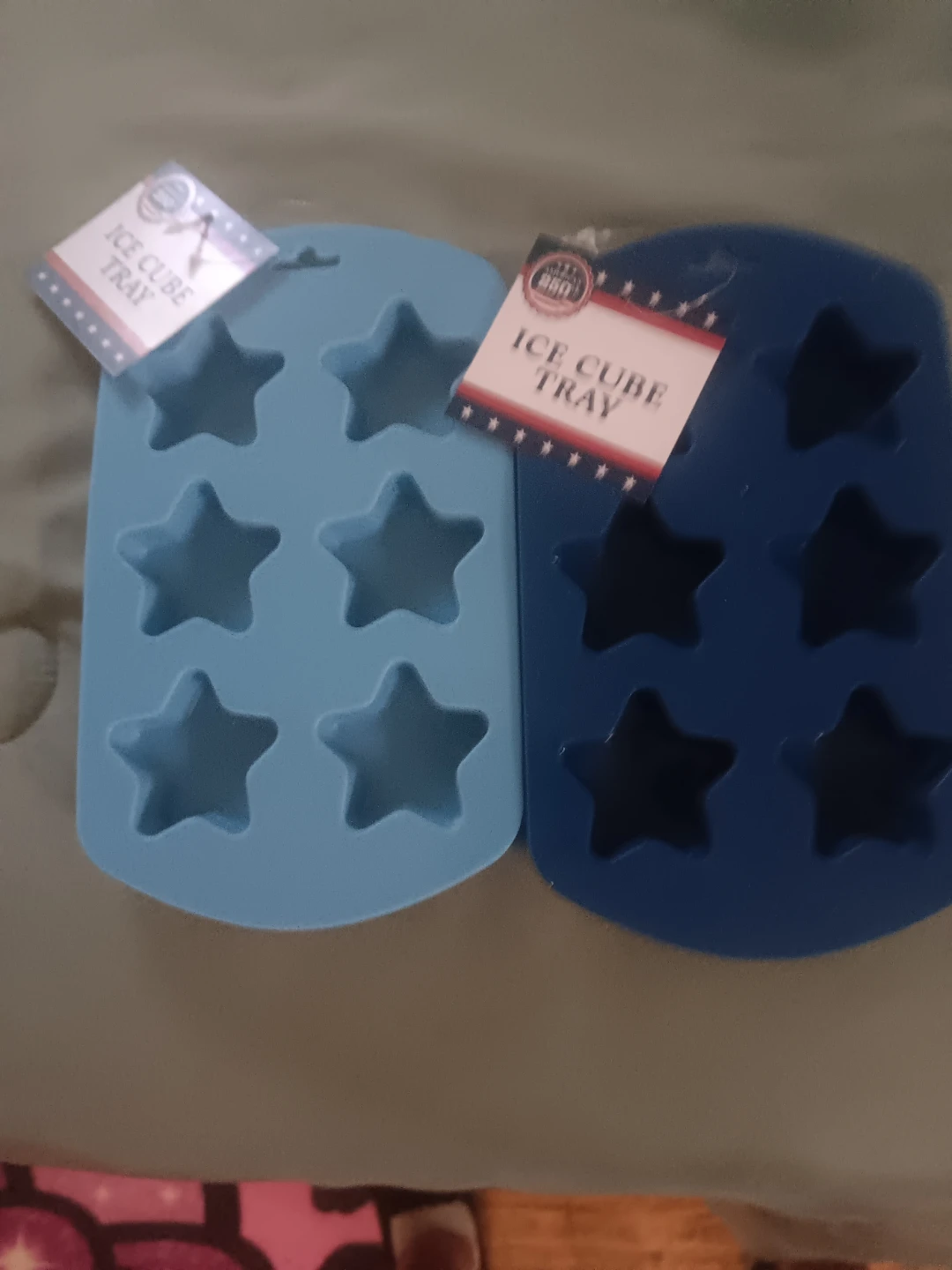 2 Star Ice Cube Trays