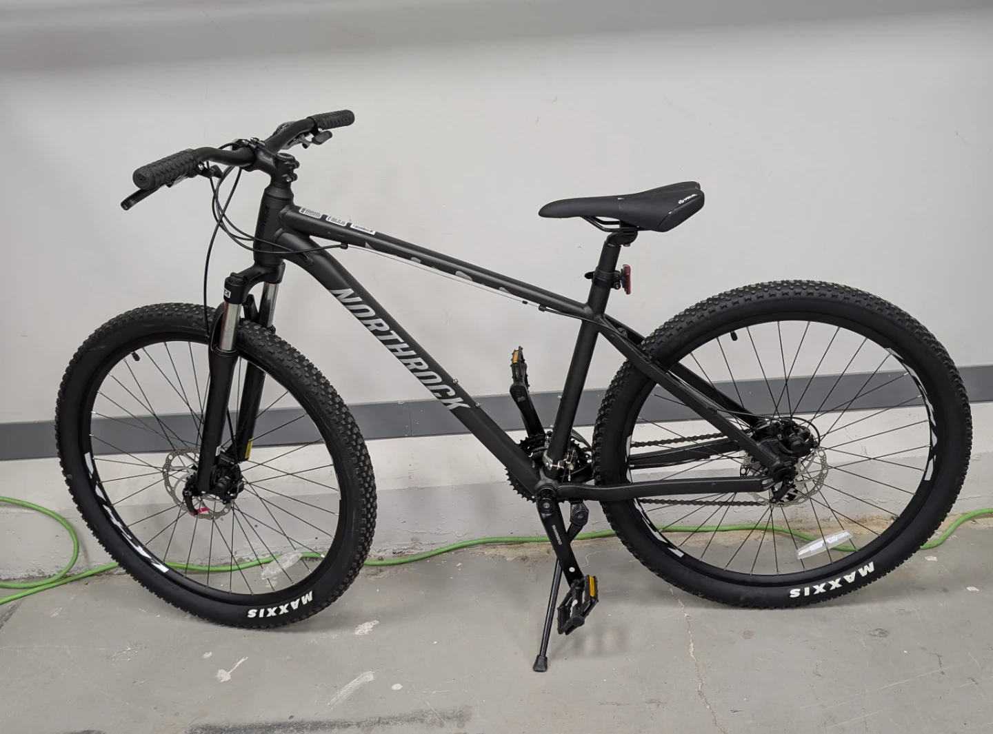 Northrock XC27 Mountain Bike
