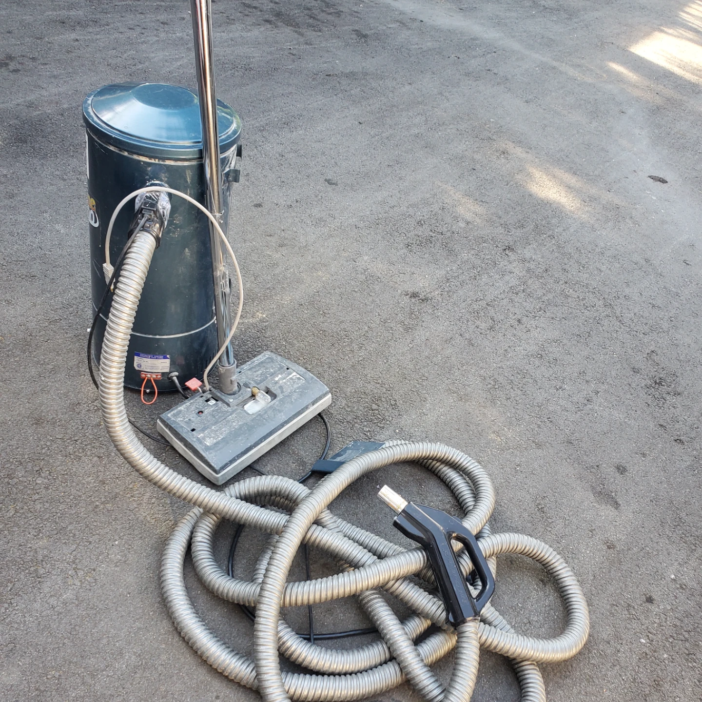 Actek Modern 2000 Vacuum Cleaner - photo 2