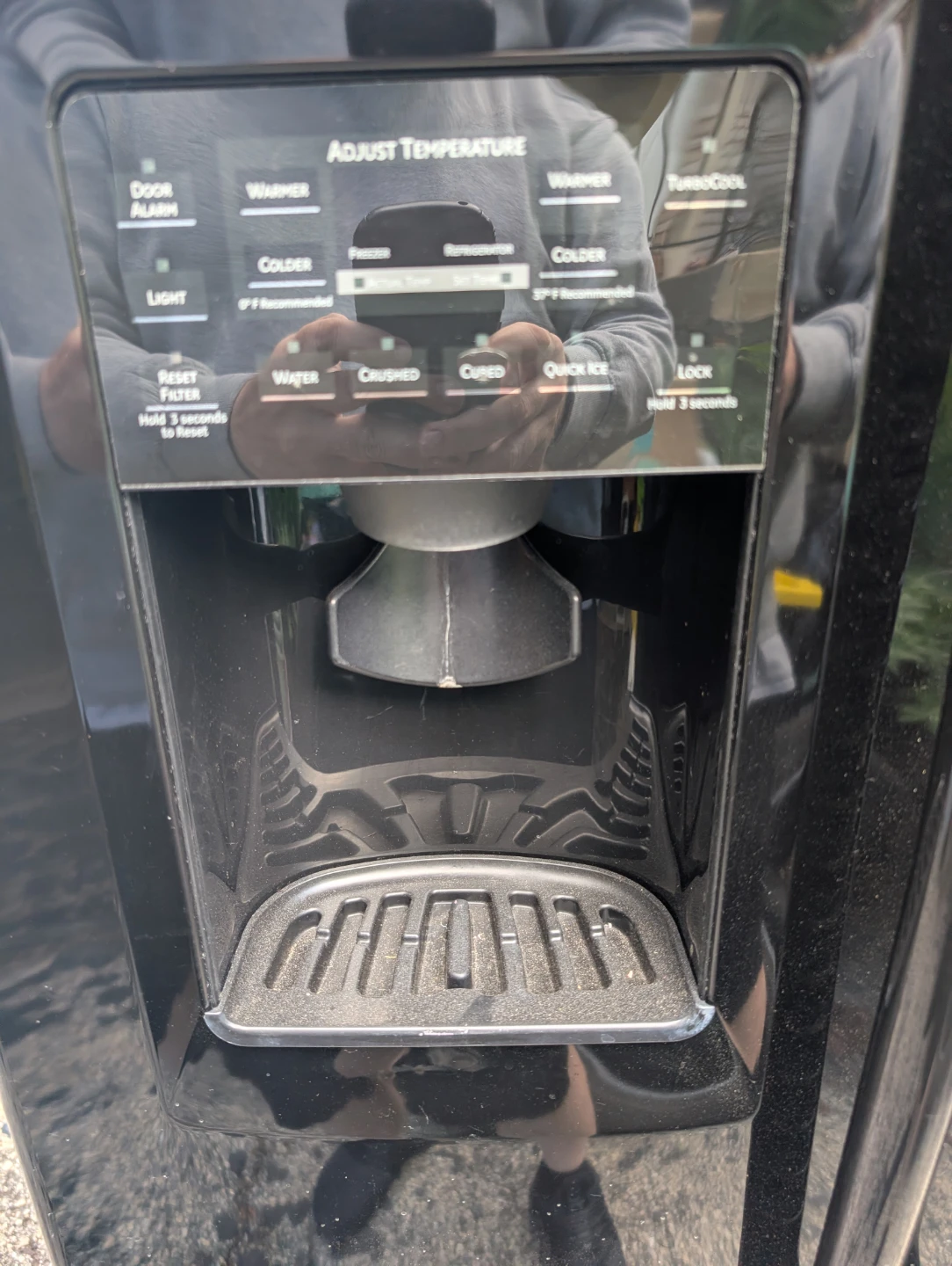 Refrigerator - photo 2