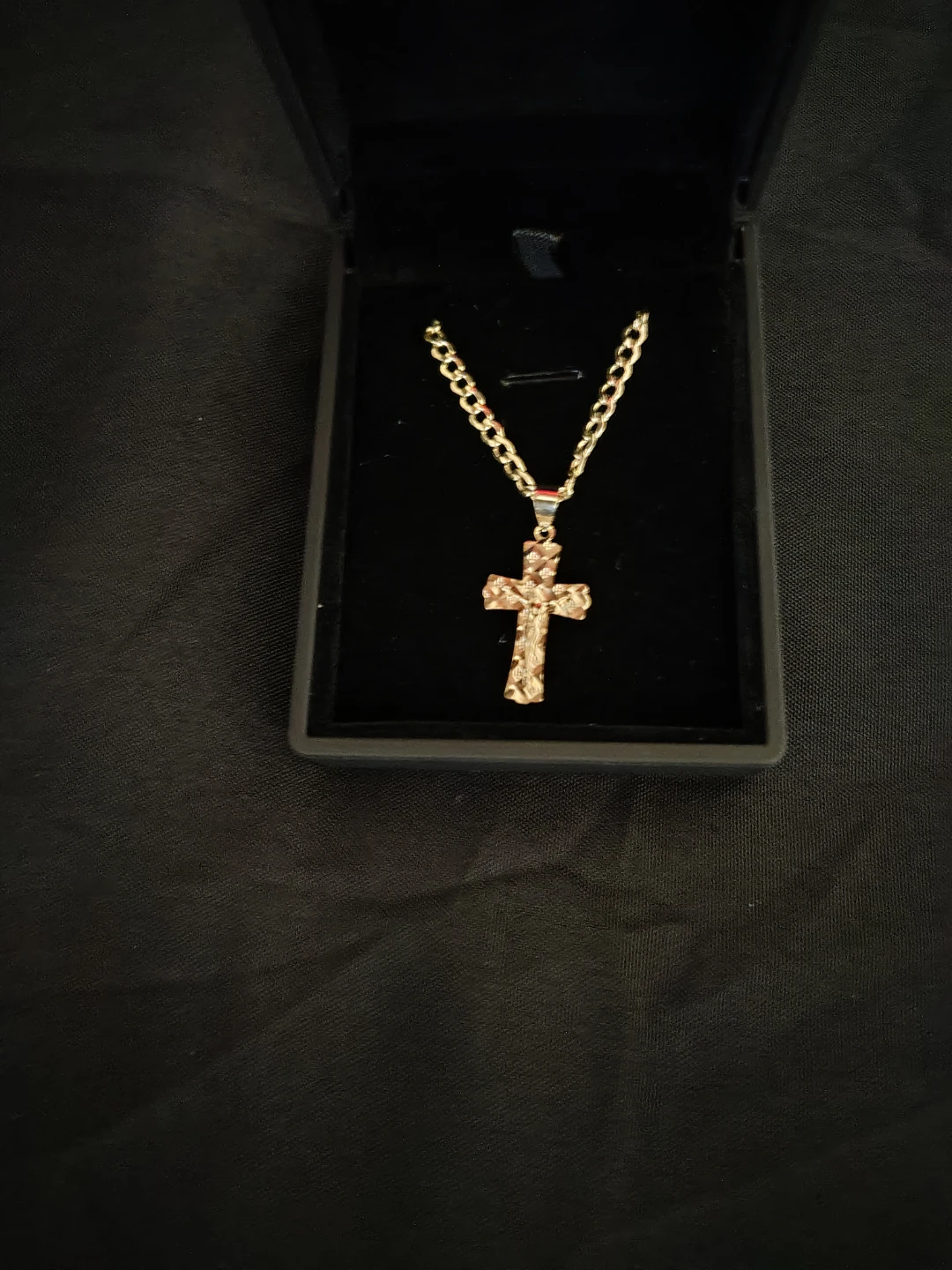 Oro Italiano 14k Cuban Chain with Jesus P. - photo 2