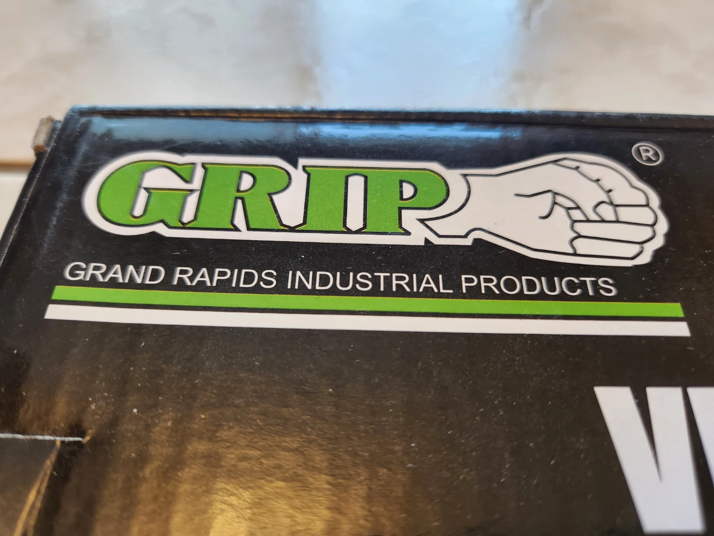 GRIP Anti-Theft Steering Wheel Lock & Window Breaker - photo 4