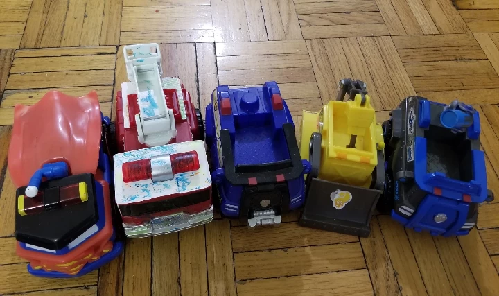Paw Patrol Toy Vehicles Lot - photo 2