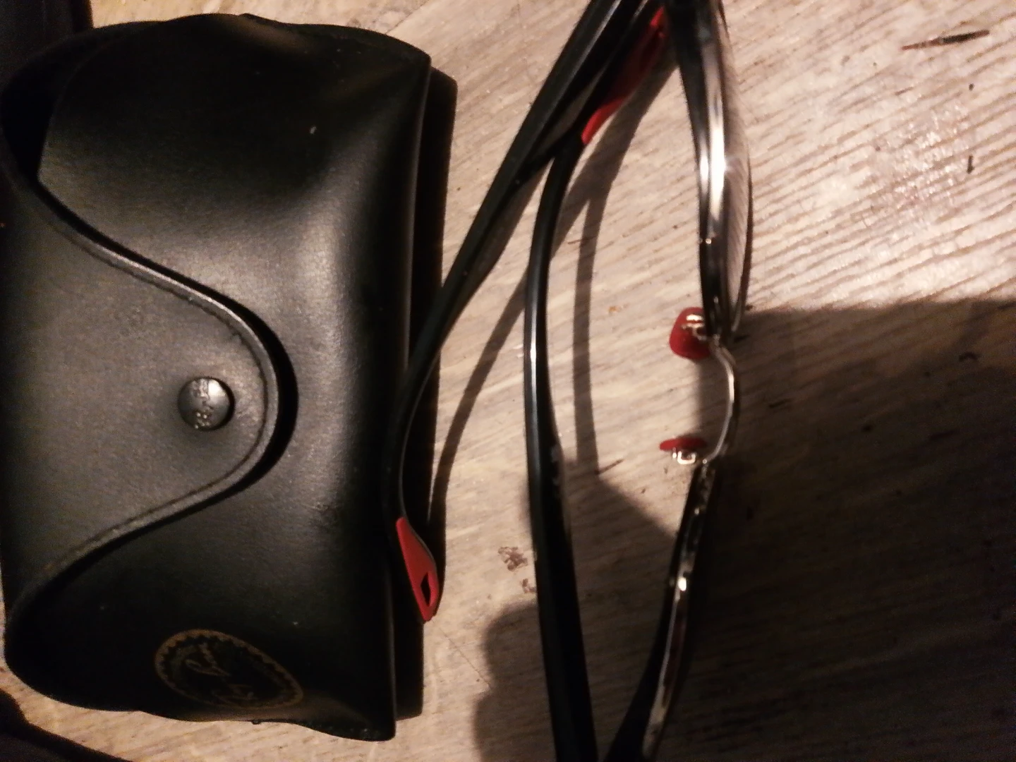 Ray-Ban Sunglasses with Case - photo 4