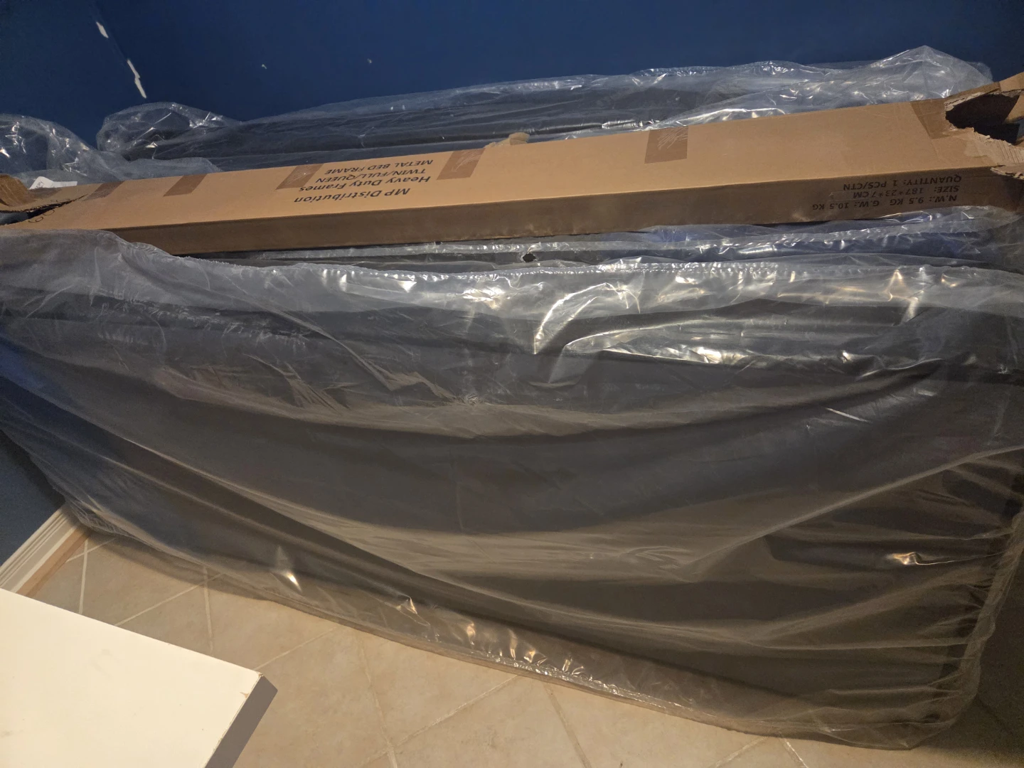 Brand new queen boxspring