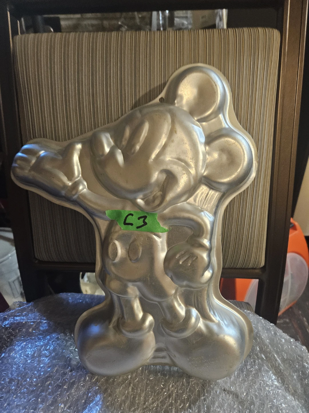 Disney Mickey Mouse Cake Pan - photo 2